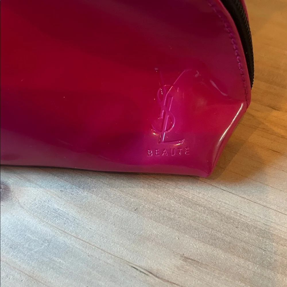 YSL‎ Yves Saint Laurent Parfums Pink Nylon Makeup Pouch